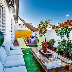 Encantador Atico Con Terraza Appartement Séville